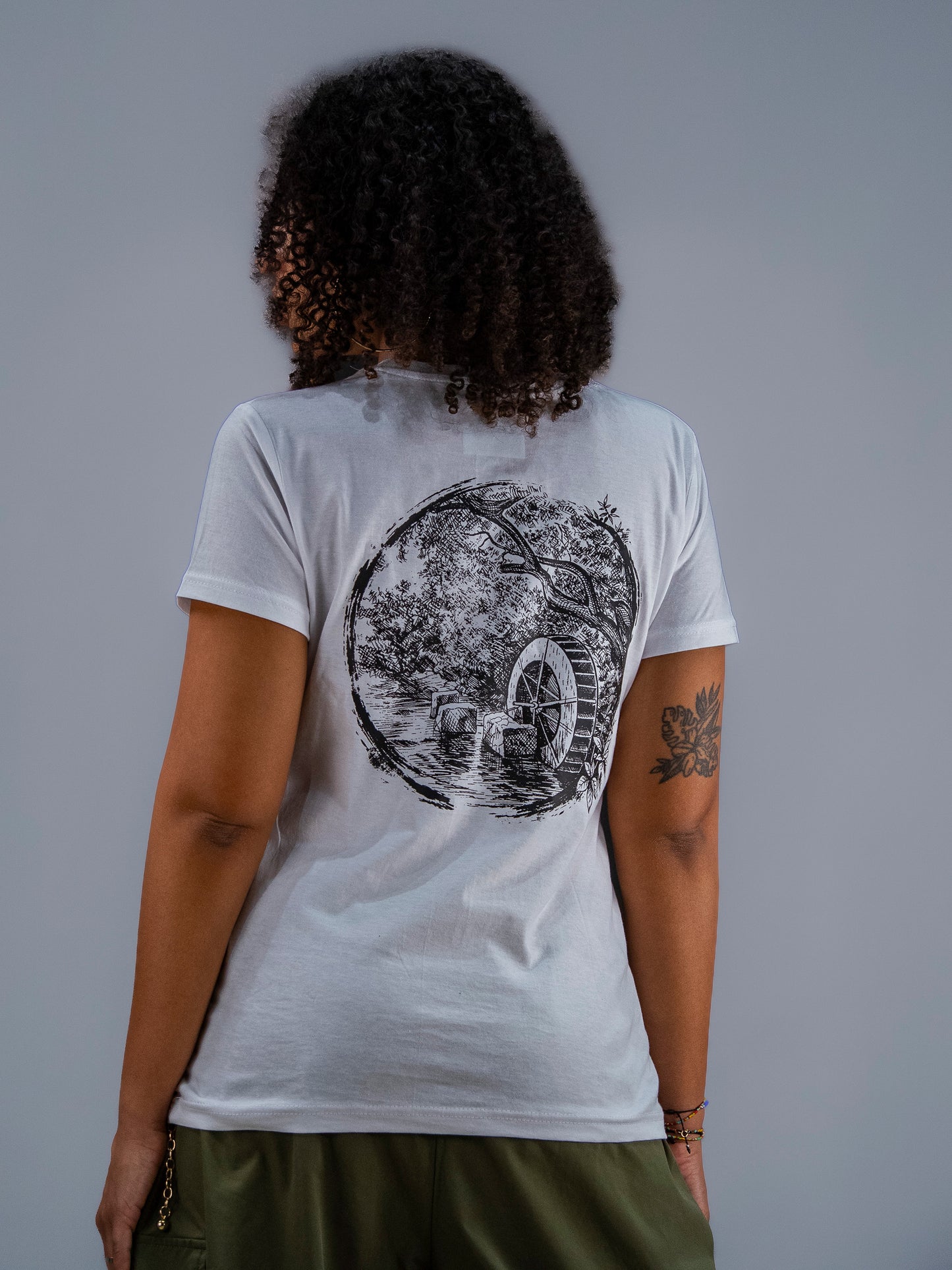 T-shirt Femme "Tour des roches" - Cintré